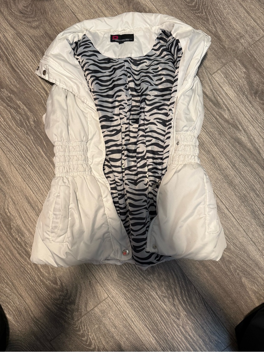 Dollhouse White Puffer Vest with Zebra-Print Lining